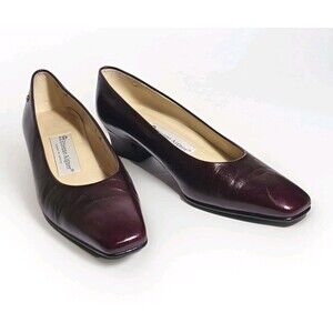 Vintage Etienne Aigner Normandy Burgundy Leather Heels Square Toe Spain 6M Logo